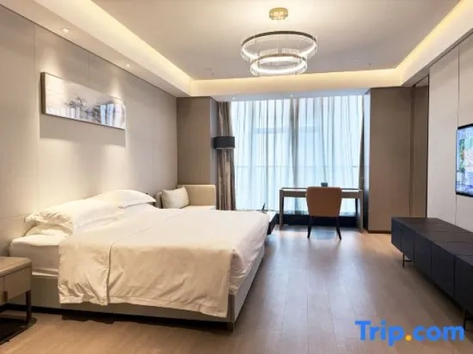 Deluxe Family Suite