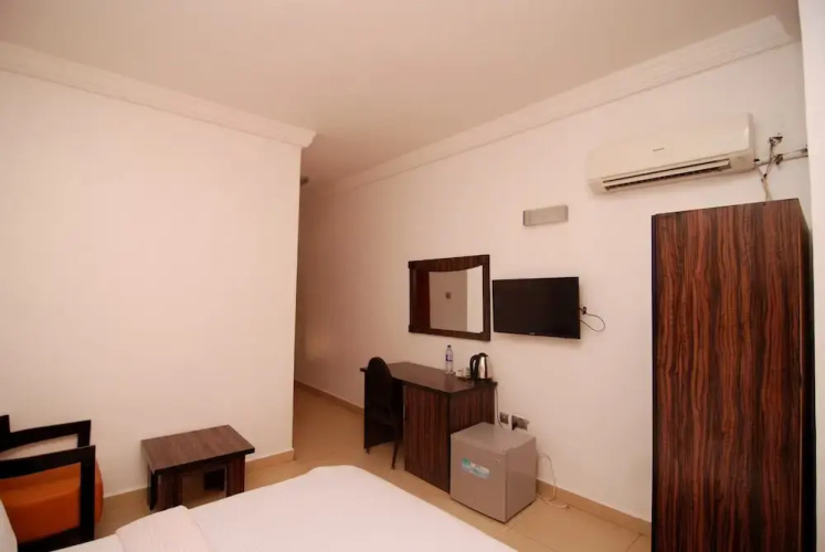 The Grosvenor Suite