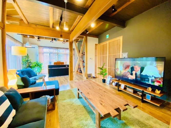 4 Bedrooms Cottage