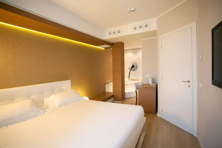 Oxygen Lifestyle Hotel