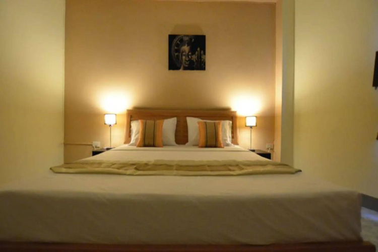 Bua Khao Paradise