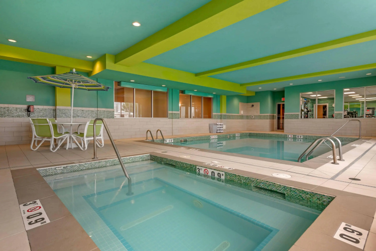 Comfort Inn And Suites Calgary Airport North photo 13