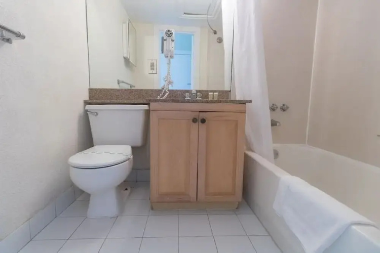 467 Studio Hollywood Beach Resort