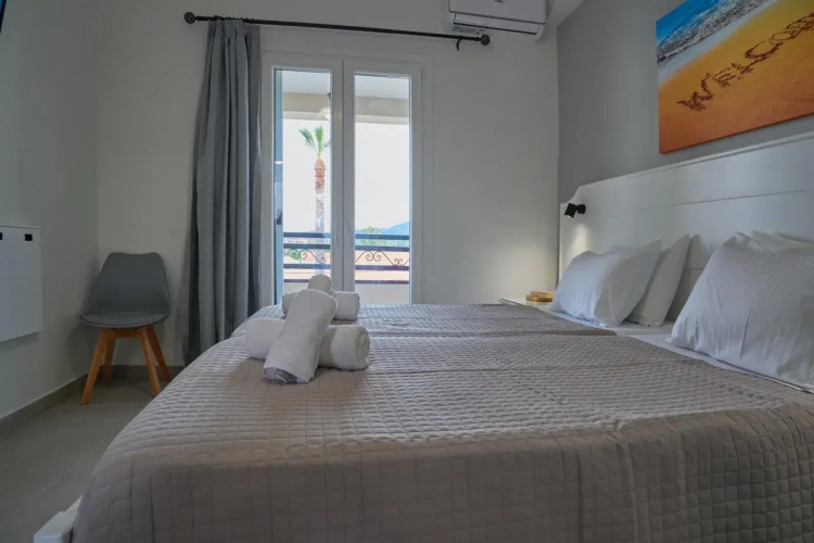 Fiona Apartments