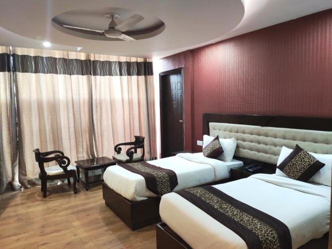 Deluxe Club room