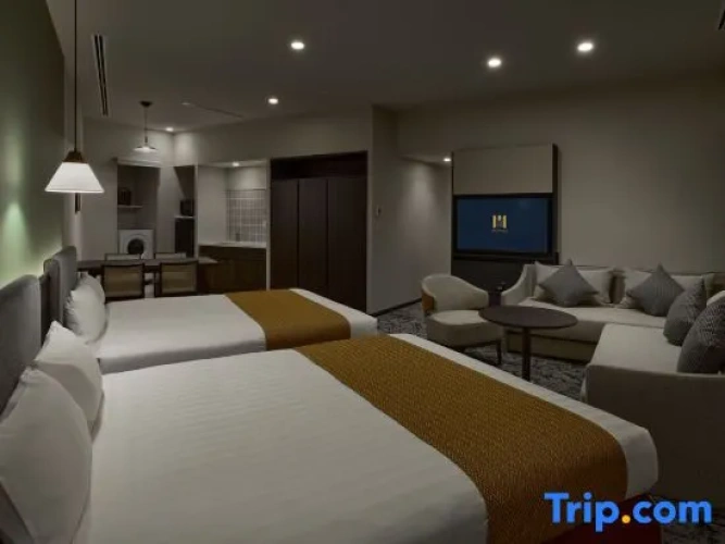 1 Bedroom Premium Suite with river view