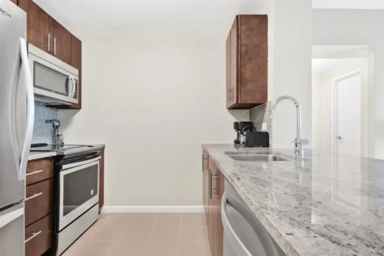 1 Bedroom Deluxe Apartment