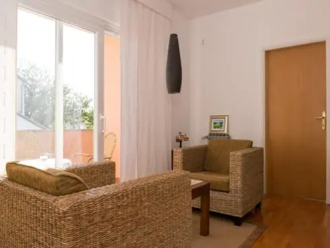 Apartment Zoranica I