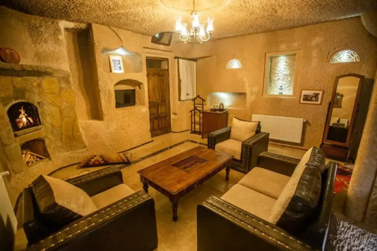 Lavender Cave Hotel