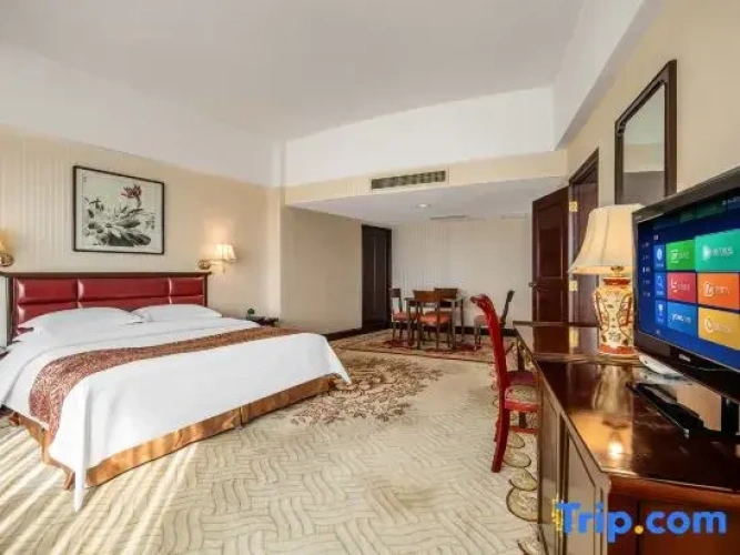 Superior Twin Suite