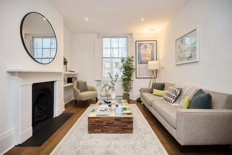 3 Bedrooms Cottage