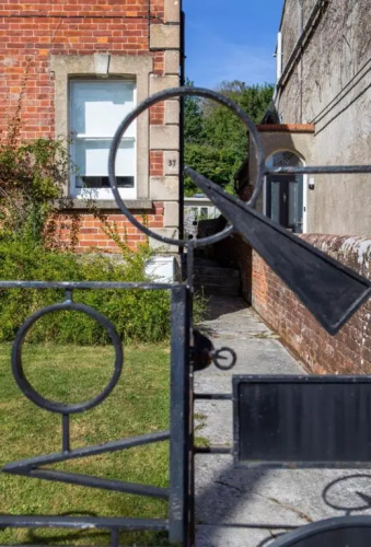 Bridport Garden Suite