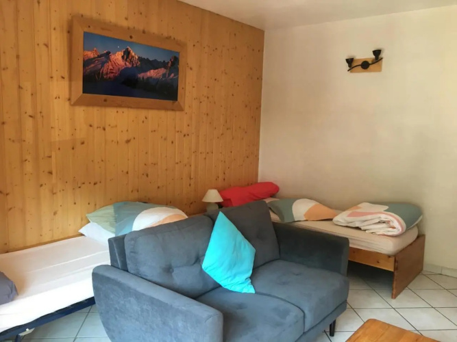 Au Pieds Des 3 Vallees