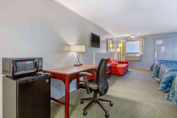 Rodeway Inn