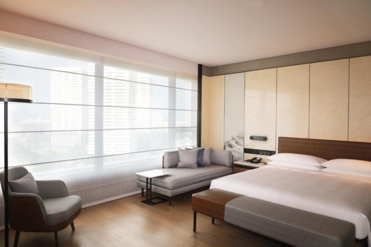 1 Bedroom Suite