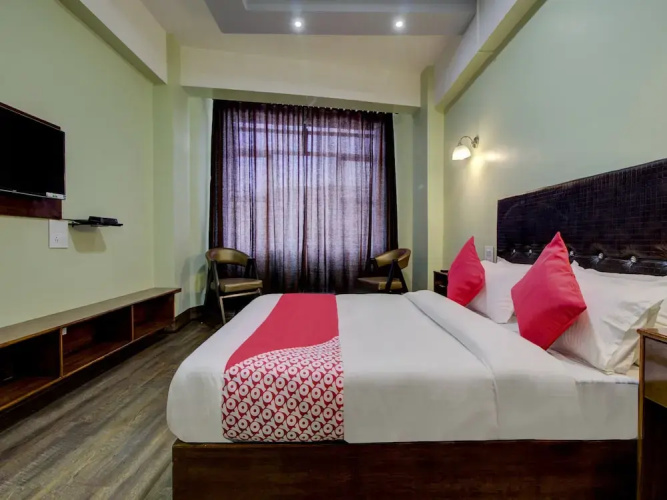 Oyo 19563 Infinity Inn