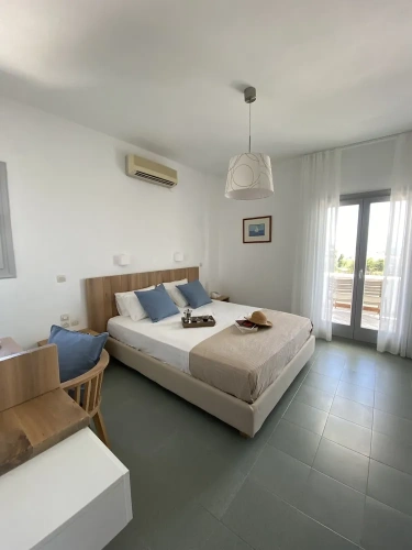 1 Bedroom Family Apartment with sea view
