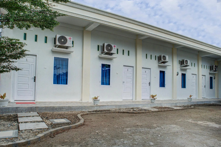 Alifah Residence Syariah by OYO Rooms