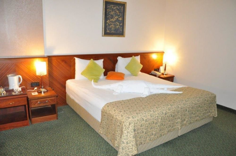 Bera Mevlana Hotel