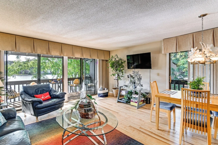 2 Bedrooms Apartment with balcony