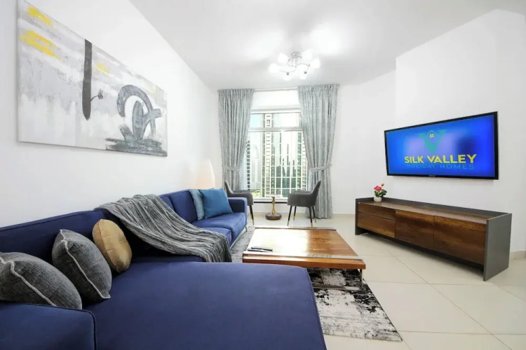 Luxury 2BR - partial Burj Khalifa view