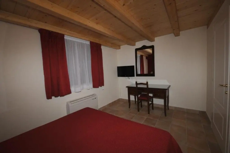 Standard Double room with view