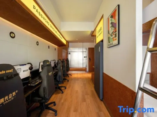 Quintuple Suite