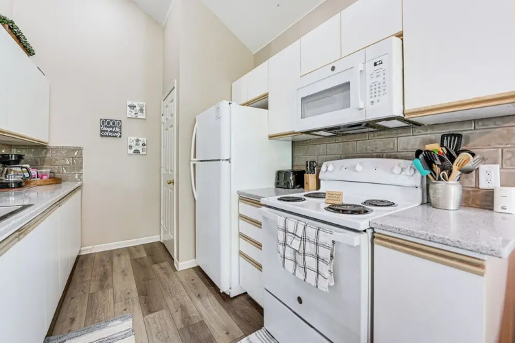 Branson Condo on Golf Course, 4 Mi to Downtown