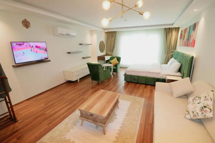 Grand Luxury
