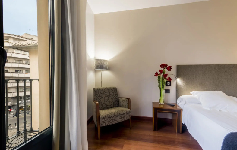 Monjas Del Carmen Hotel