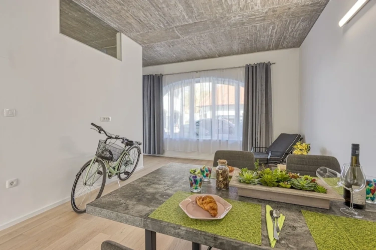 1 Bedroom Family Apartment