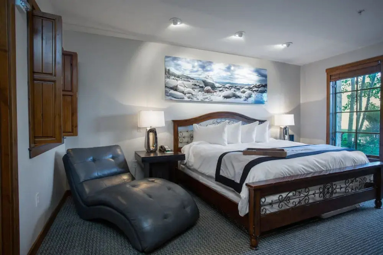 Silver Baron Lodge 1 Condo Bedroom with Spa by Deer Valley Resort