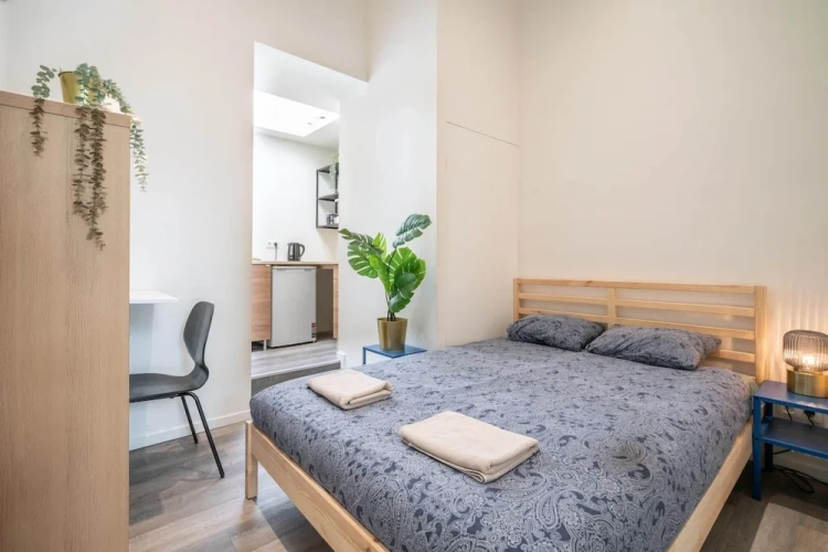 1 Bedroom Apartment