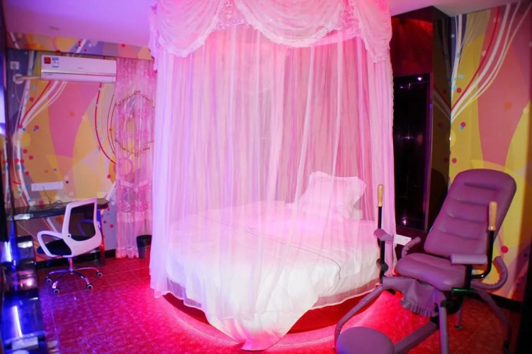 Yandang Theme Hotel