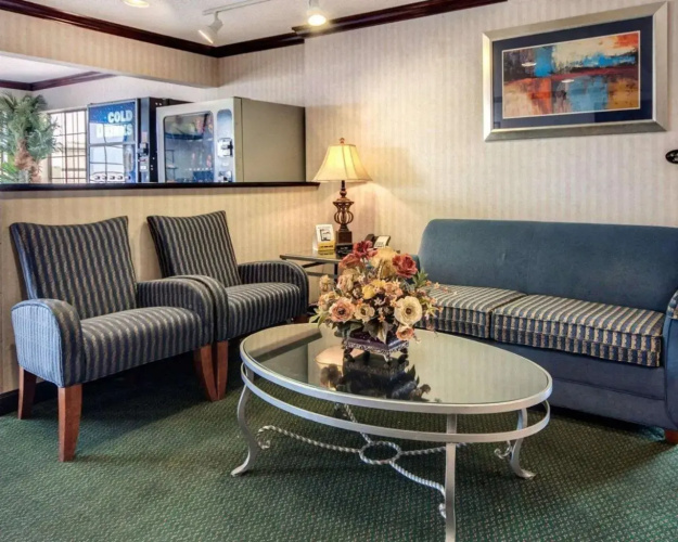 Comfort Inn