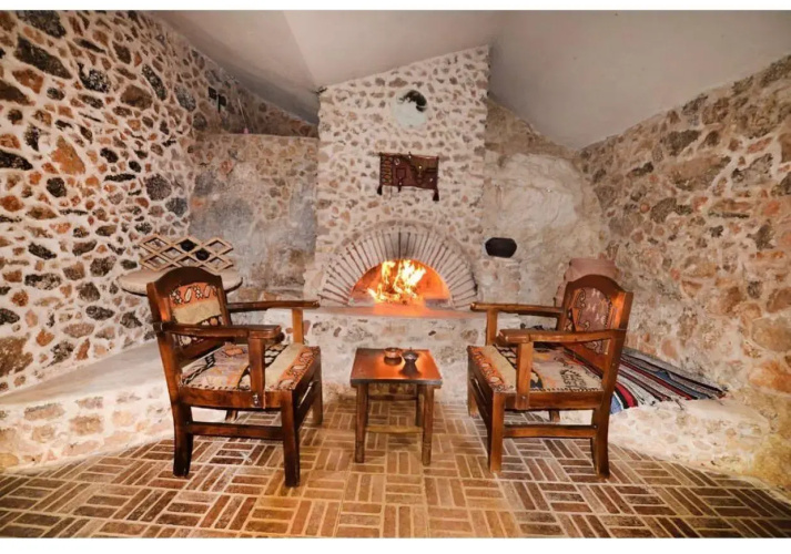 Mi̇dyat Anti̇k Otel