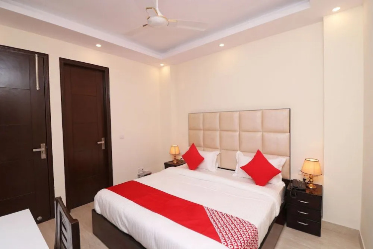 OYO 29435 Park Inn