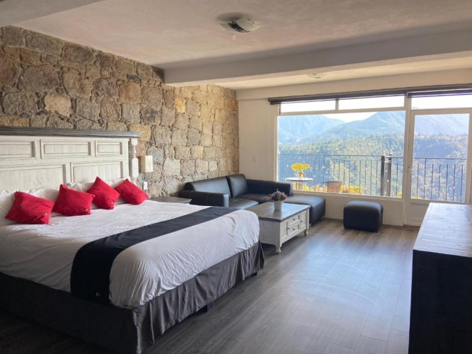Standard Double room with mountain view