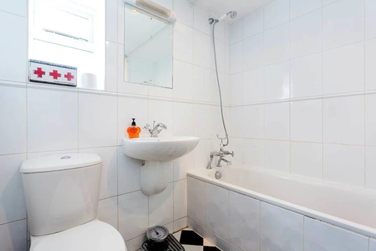 The Shepherd's Bush Hideaway