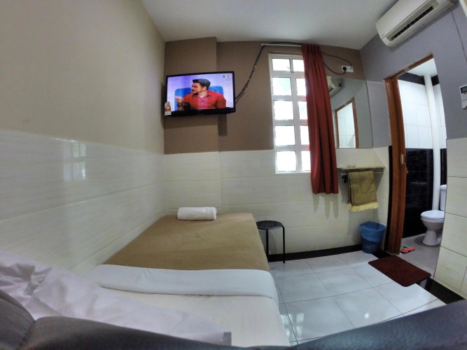 Adamson Park Hotel