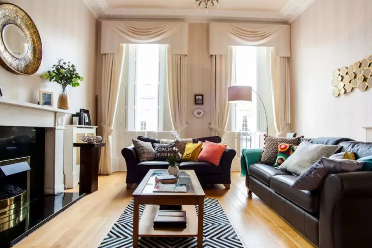 Central 2 Bedroom Apartment