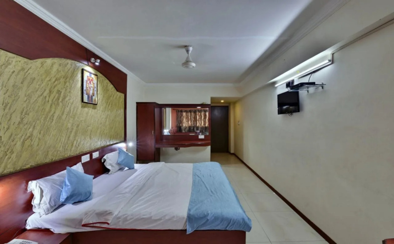 OYO 3883 Hotel Grande Royale
