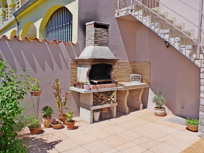 Quadruple Apartment