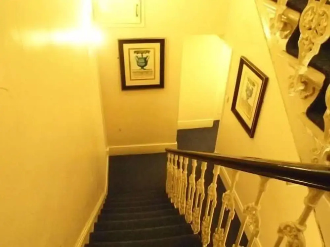 Kensington Flat