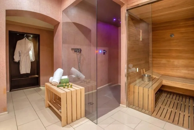 Standard Basement room