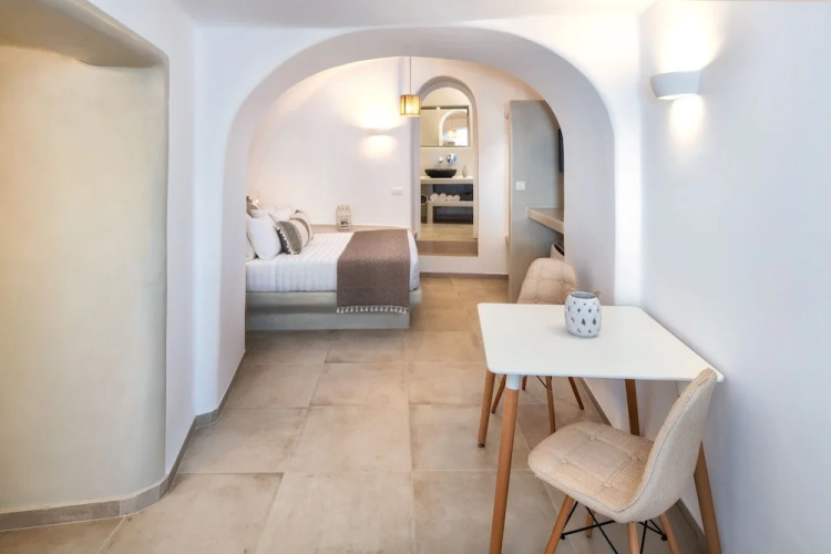 Hill Suites Santorini