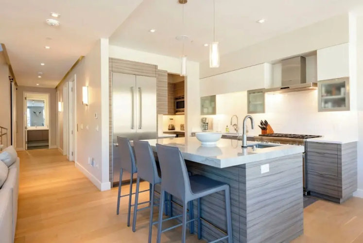 Luxury Old Town Residence