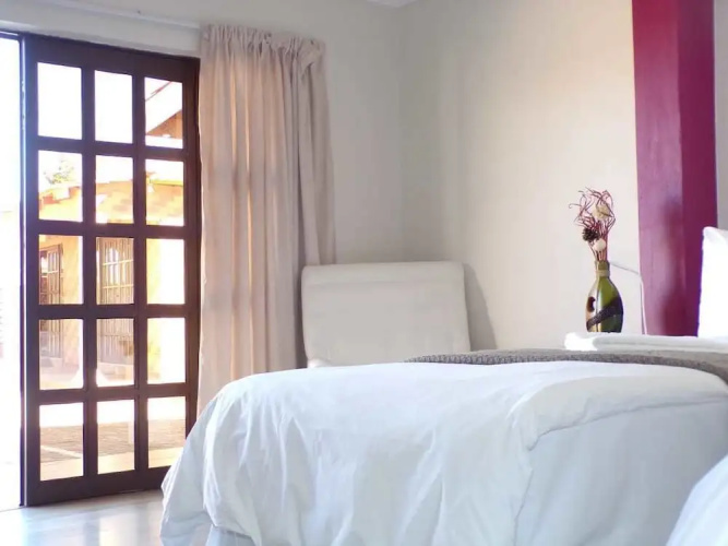 Joy Guesthouse Mabote