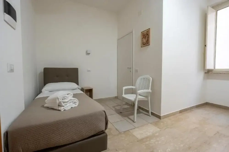 Economy Twin room