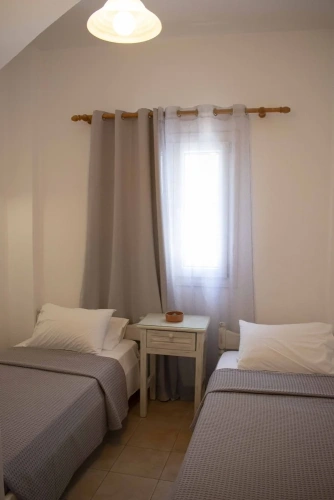 Economy Quadruple room